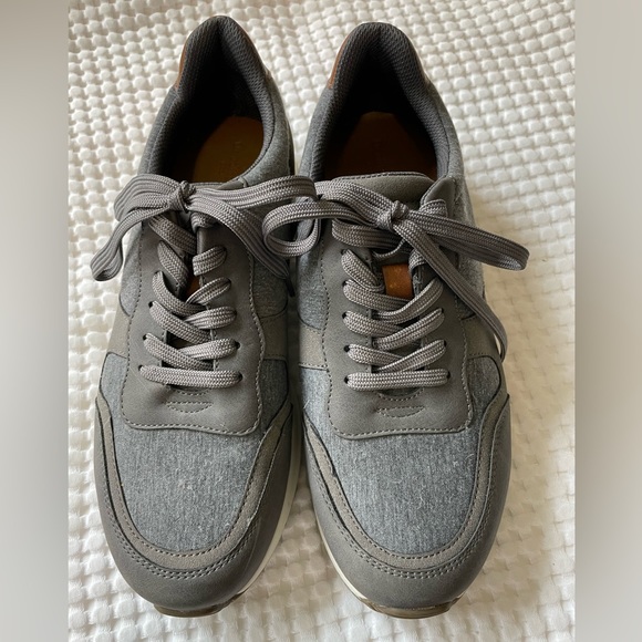 GOODFELLOW & CO. Gray and brown sneakers. Men’s Size 9. - Picture 2 of 5